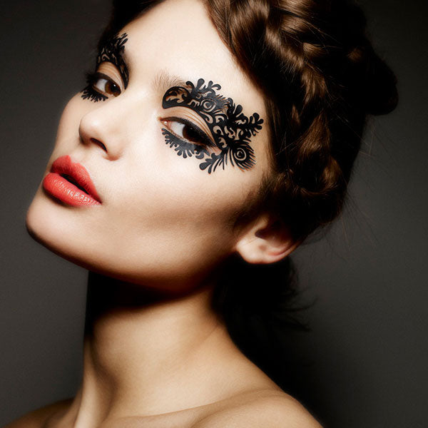 Classics – Face-Lace